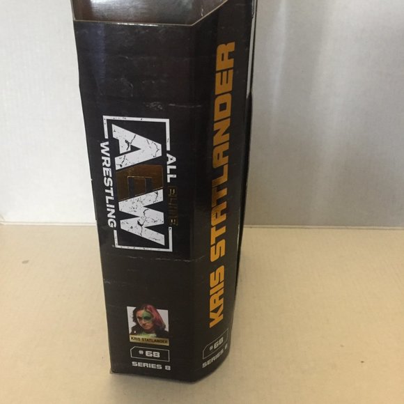 NEW AEW Unrivaled 8 Kris Statlander 6'' Action Figure - Picture 9 of 9